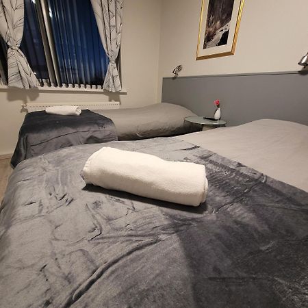 B&B Guesthouse - Bed And Breakfast Keflavik Centre Dış mekan fotoğraf